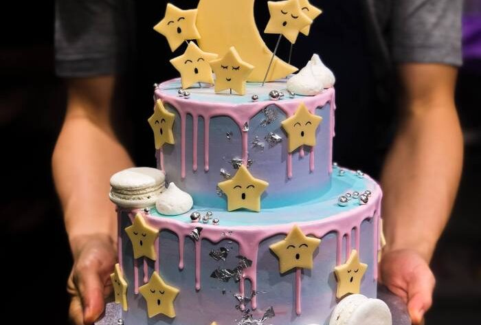 How to make a star cake decoration